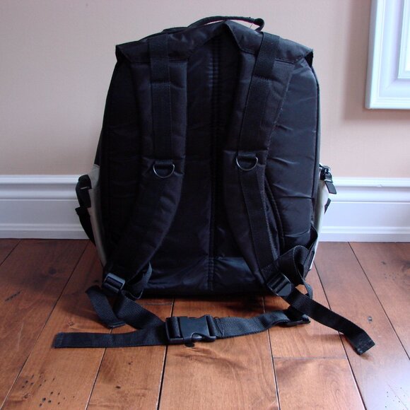 Targus Backpack Computer Laptop Business Travel Student Bag Excellent Like NEW - Picture 5 of 11